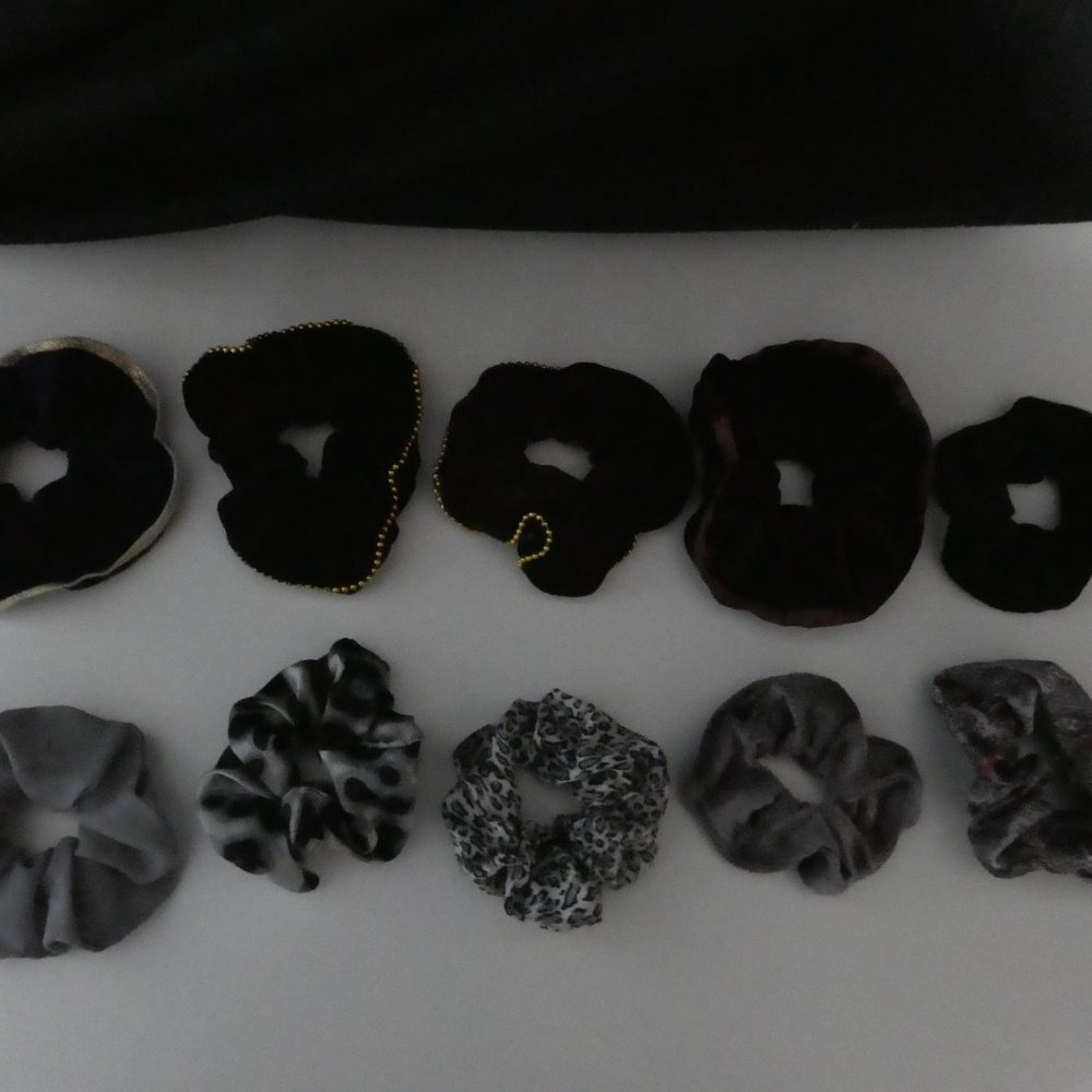 SET OF 10 | Various Hair Scrunchies